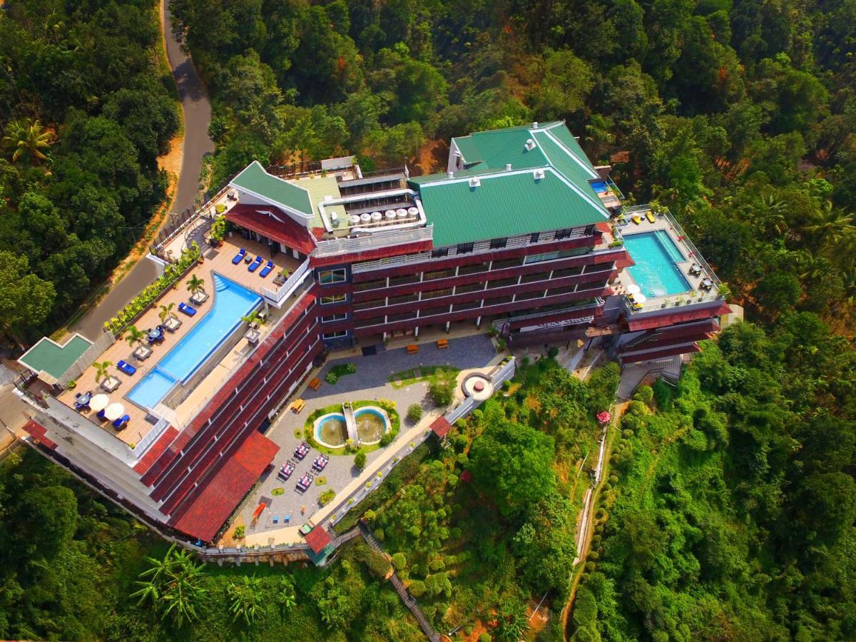 Hotel The Panoramic Getaway à Munnar Extérieur photo Aerial view of the hotel